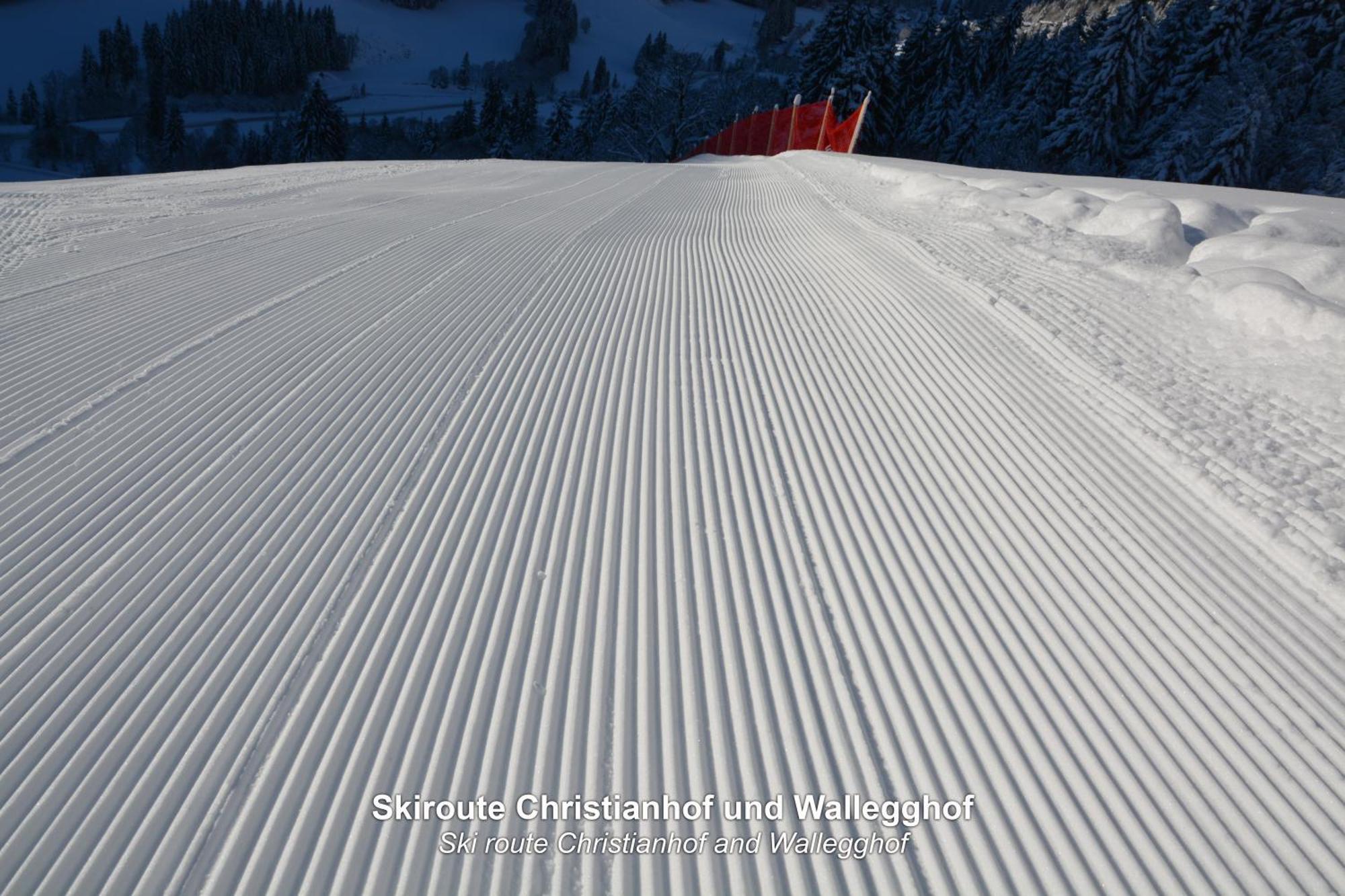 Ski In-Ski Out - Gaestehaeuser Saalbach-Hinterglemm - Wallegghof Christianhof Exterior photo